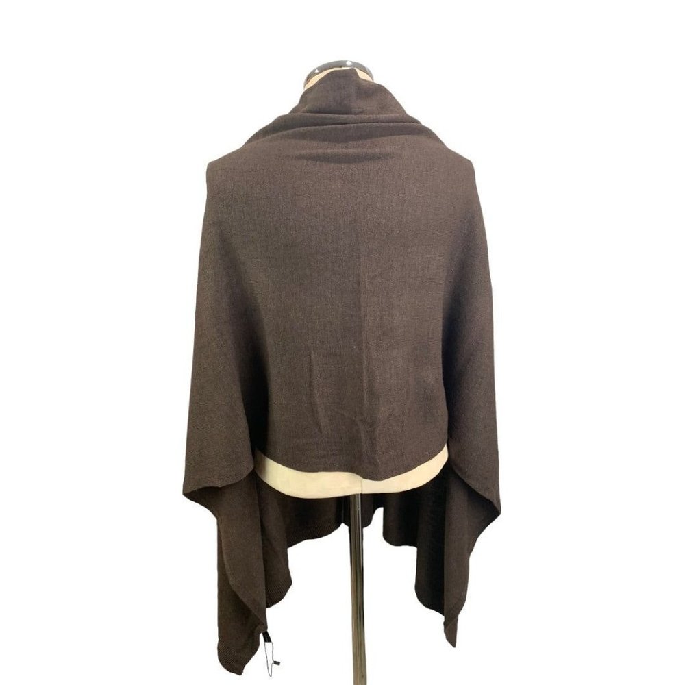 One Size Women's Brown Poncho Coffee Color Acrylic Split Neck New 23.6" x 34.6" - Picture 3 of 6